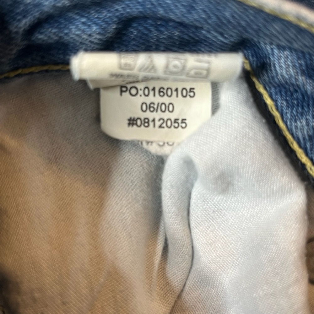 Vintage 2000 Tommy Hilfiger Blue Bootcut Jeans with Rich Indigo Hue - Picture 12 of 12